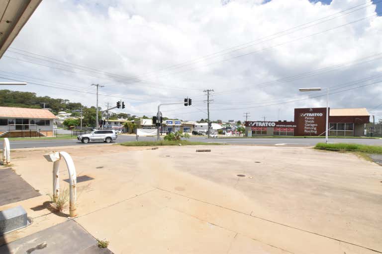 40 Toolooa Street South Gladstone QLD 4680 - Image 3