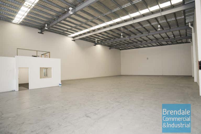 2/12 Hinkler Ct Brendale QLD 4500 - Image 2