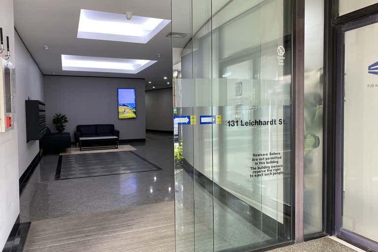 27/131 Leichhardt Street Spring Hill QLD 4000 - Image 3