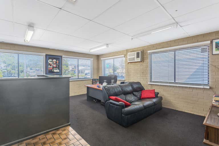 33 Parraweena Road Caringbah NSW 2229 - Image 4