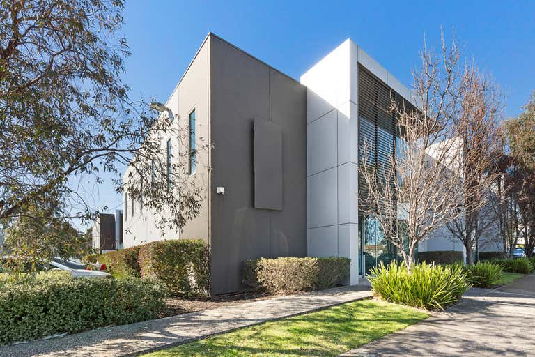 4/484 Graham Street Port Melbourne VIC 3207 - Image 2