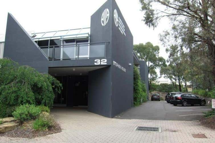 Unit  5, 32 Thesiger Court Deakin ACT 2600 - Image 1