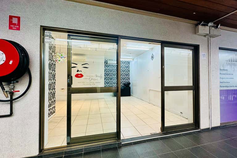 Sky Gardens Plaza, Shop 16, 186 Queen Street Campbelltown NSW 2560 - Image 3