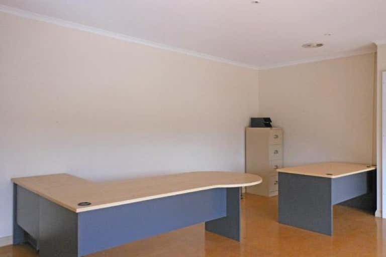 4/126-134 Fairbank Road Clayton South VIC 3169 - Image 2