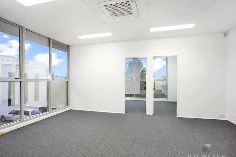 5 Cary Grove Minto NSW 2566 - Image 4