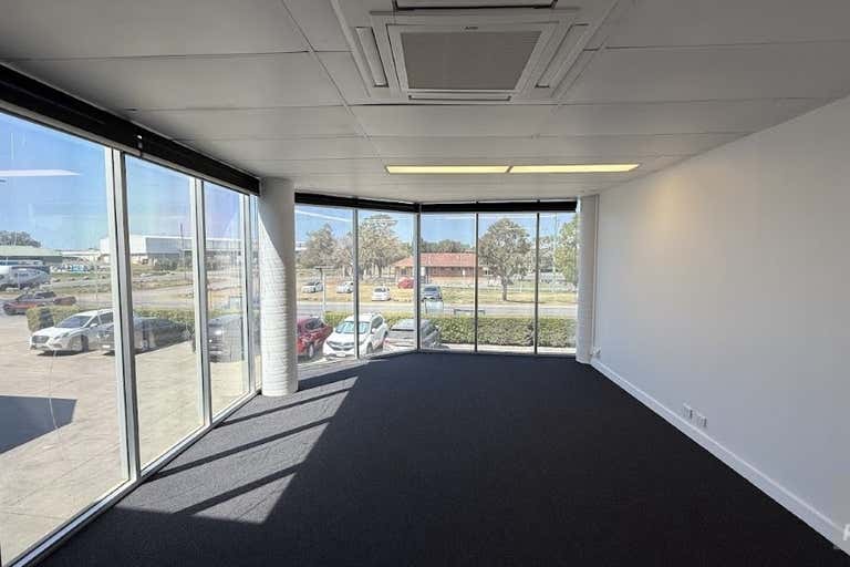 3/1368 Kingsford Smith Drive Pinkenba QLD 4008 - Image 3