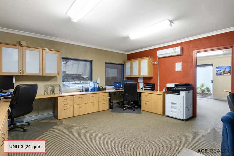 17 Ogilvie Road Mount Pleasant WA 6153 - Image 2