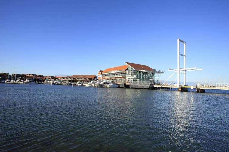 Sorrento Quay Boardwalk , Shop 7, 58 Southside Drive Hillarys WA 6025 - Image 1