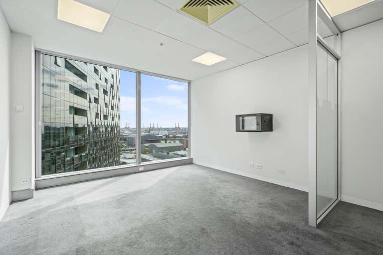 1427/401 Docklands Drive Docklands VIC 3008 - Image 3