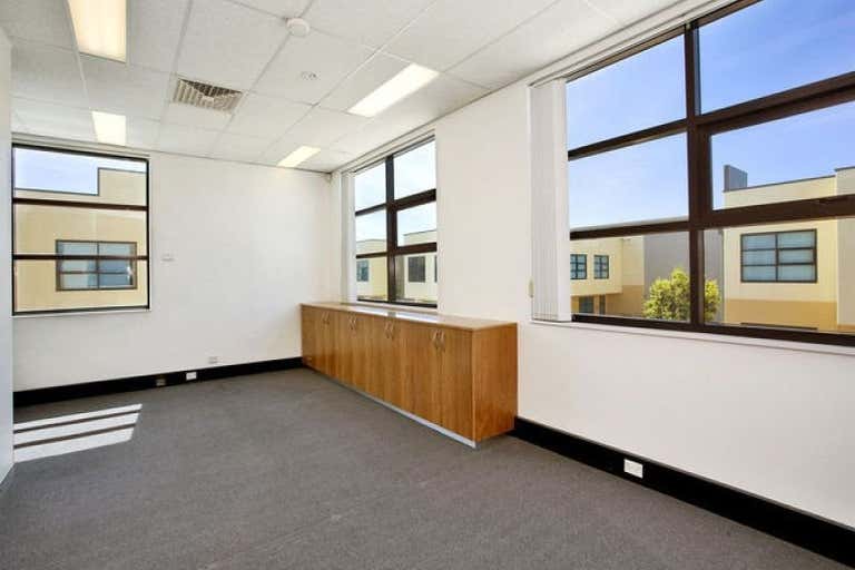 26/105A Vanessa Street Kingsgrove NSW 2208 - Image 4