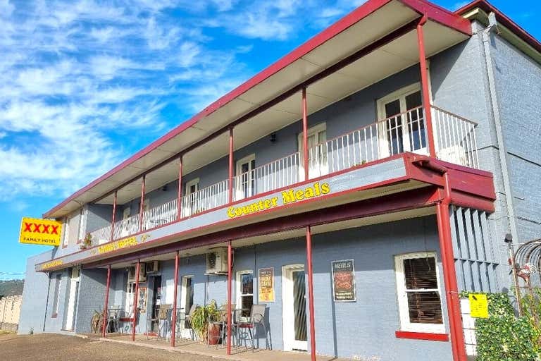 Family Hotel, 103 Hovell Street Cootamundra NSW 2590 - Image 1