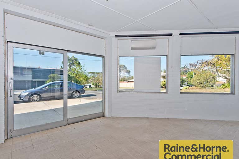 34 Ainsdale Street Chermside QLD 4032 - Image 2