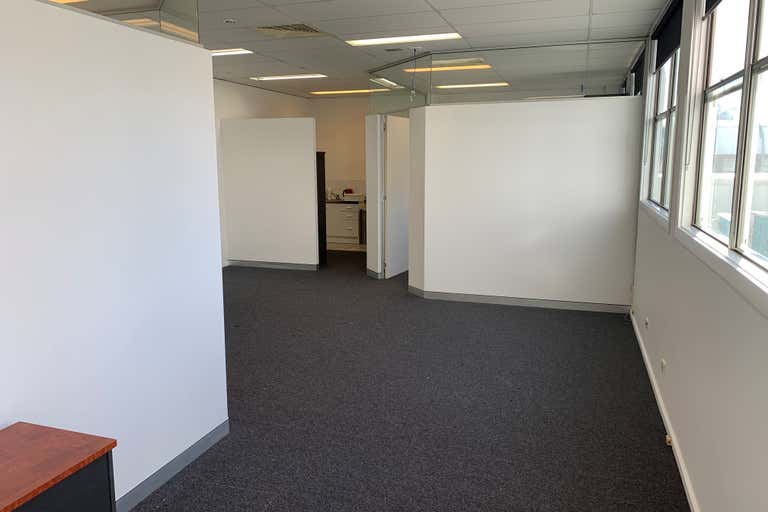 Suite 2A Level 1, 41-47 Eton Street Sutherland NSW 2232 - Image 1