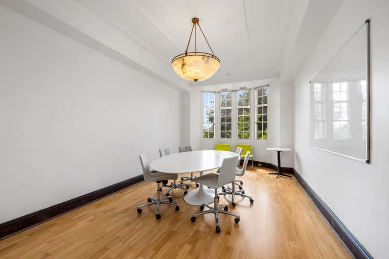 302/135-137 Macquarie Street Sydney NSW 2000 - Image 2