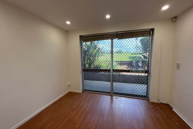 2/34 Dominions Road Ashmore QLD 4214 - Image 3