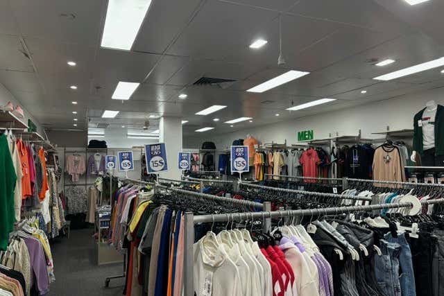 Shop 156C, 8-34 Gladstone Park Drive Gladstone Park VIC 3043 - Image 4