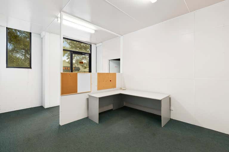 2/10 Clarice Road Box Hill South VIC 3128 - Image 4