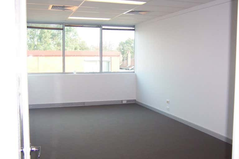 8C/14 Albert Street Blackburn VIC 3130 - Image 2