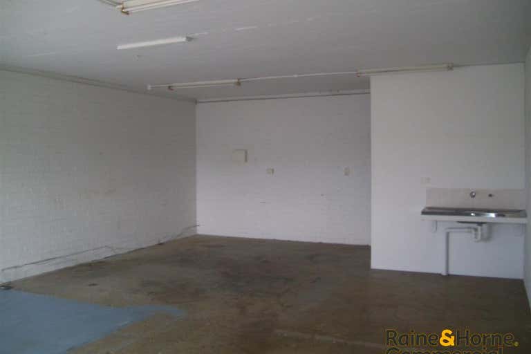 Unit 8, 146 Lake Road Port Macquarie NSW 2444 - Image 4