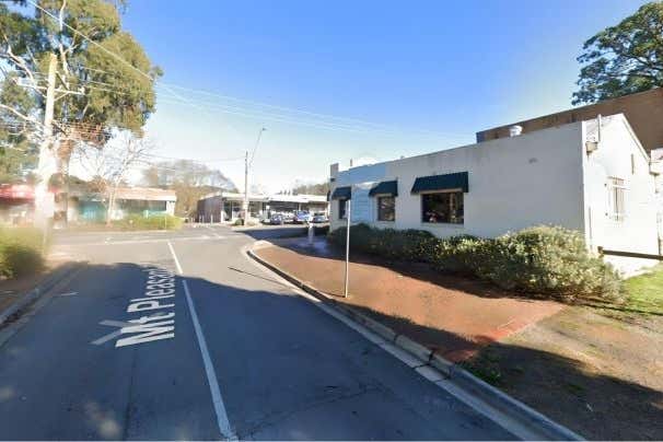 55 Main Street Monbulk VIC 3793 - Image 2