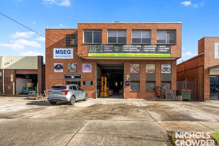 7 Nellbern Road Moorabbin VIC 3189 - Image 2