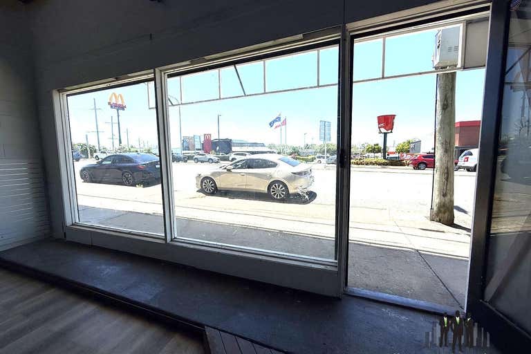 1/79-81 Anzac Ave Redcliffe QLD 4020 - Image 3