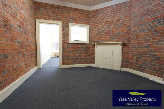 75 Comur Street Yass NSW 2582 - Image 4