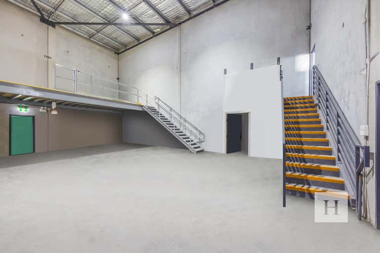 4/3 Fairmile Close Charmhaven NSW 2263 - Image 2