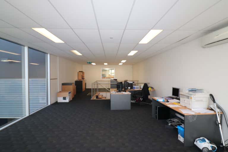 2/4 Network Drive Carrum Downs VIC 3201 - Image 4