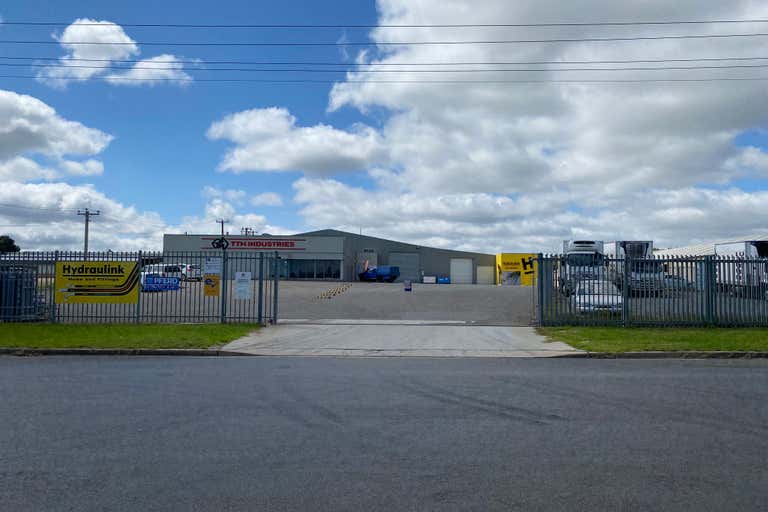 Large Industrail Holding in the Bradfordville Industrial Estate – Goulburn - Image 1