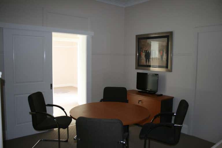 Suite  5, 3 Hampden Avenue Orange NSW 2800 - Image 4