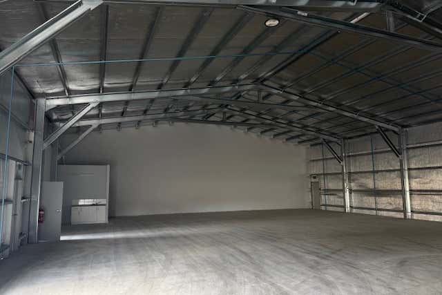 1/10 Juniper Way Davenport WA 6230 - Image 2