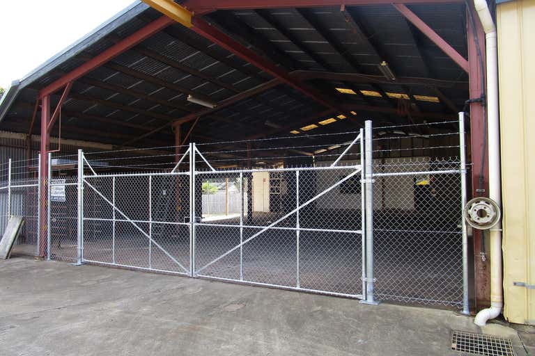 3/5 Carter Road Nambour QLD 4560 - Image 1