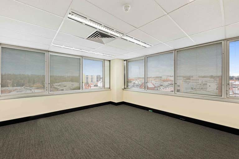 Level 7 / 8 Russell Street Toowoomba City QLD 4350 - Image 4