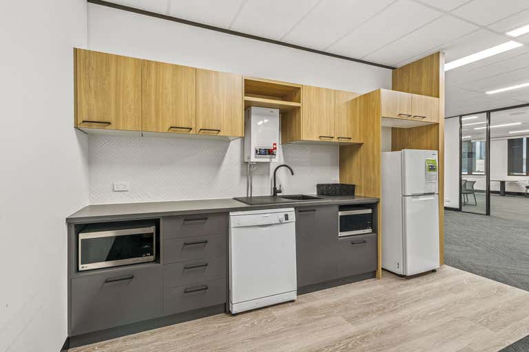 Part Level 16 120 Spencer Street Melbourne VIC 3000 - Image 4