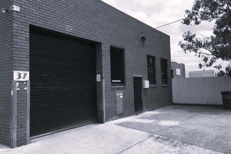 37 Lawson Crescent Thomastown VIC 3074 - Image 1