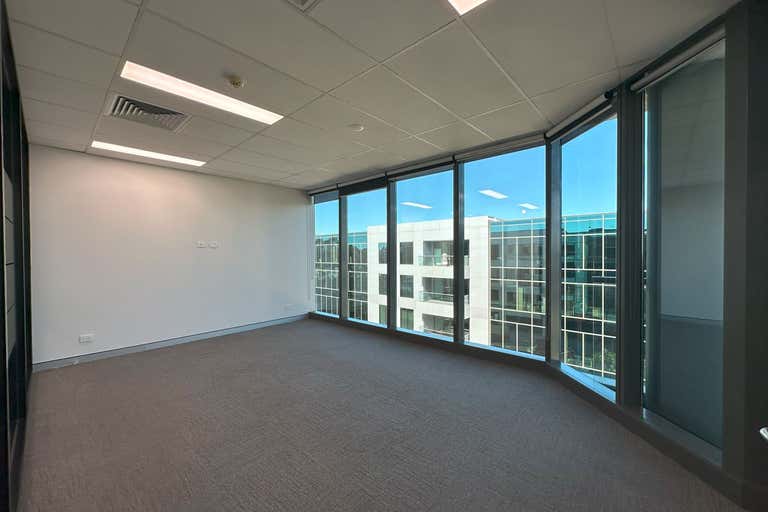 406 20 Lexington Drive Bella Vista NSW 2153 - Image 2