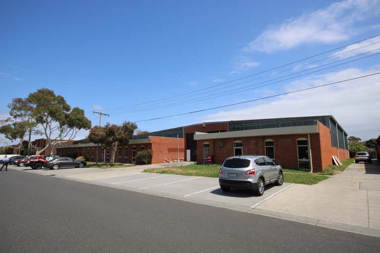 13-19 Taunton Drive Cheltenham VIC 3192 - Image 1