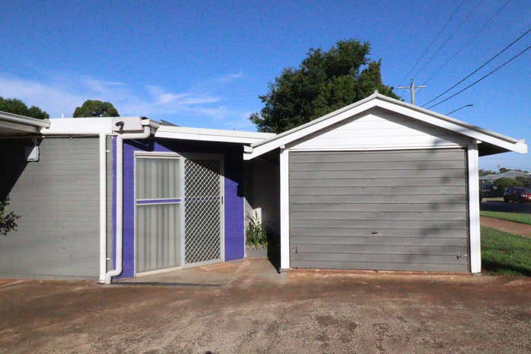 Shop 2, 226-228 Geddes Street South Toowoomba QLD 4350 - Image 1