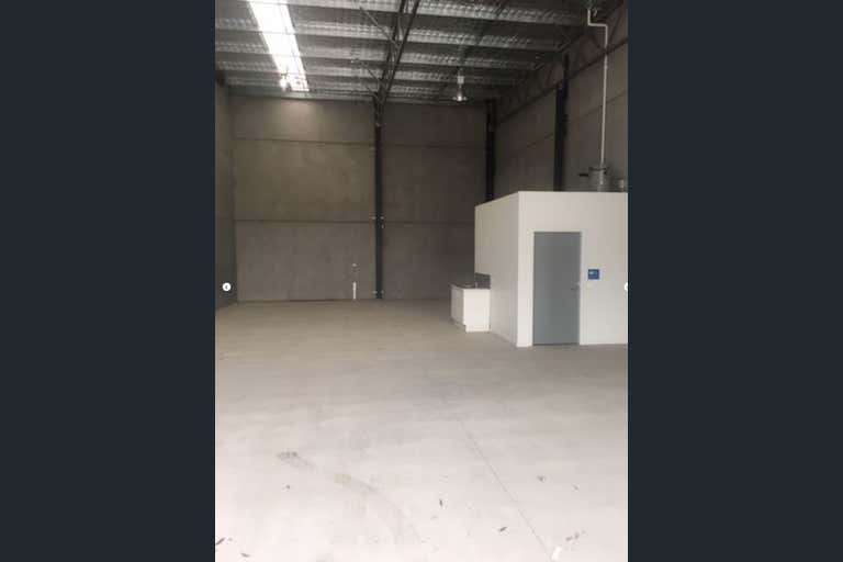 7/3 Fleet Close Tuggerah NSW 2259 - Image 2