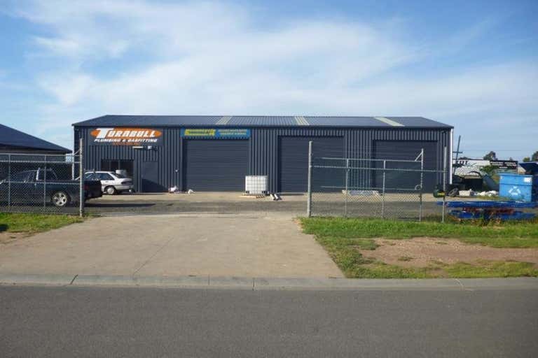 9 13 St Clair Court Sale VIC 3850 Industrial Warehouse Property