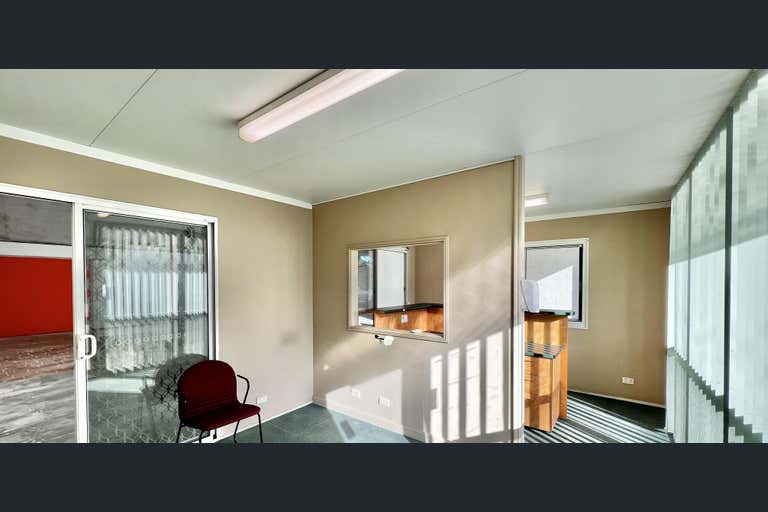 8/1 O'Hart Close Charmhaven NSW 2263 - Image 2