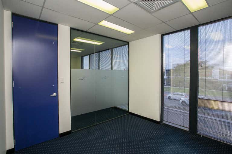 Suite 4/47 Cedric Street Stirling WA 6021 - Image 3