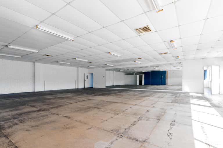 11/14 Dellamarta Road Wangara WA 6065 - Image 4