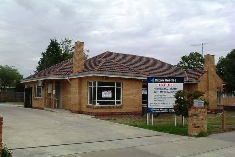 320 South Road Hampton VIC 3188 - Image 1