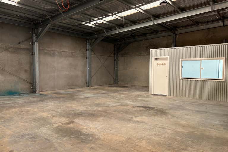 1/3 Southern Cross Drive Armidale NSW 2350 - Image 4