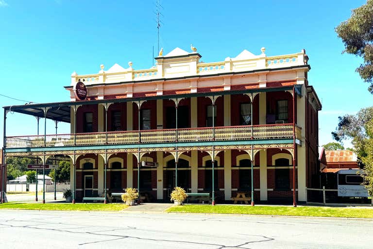 Terminus Hotel, 88/92 Deniliquin Road Tocumwal NSW 2714 - Image 1