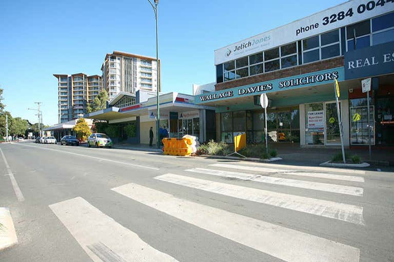 4/2 Anzac Ave Redcliffe QLD 4020 - Image 4