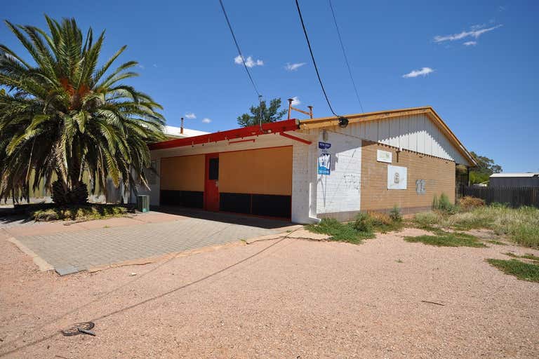 27 Elsie Street Port Augusta SA 5700 - Image 2