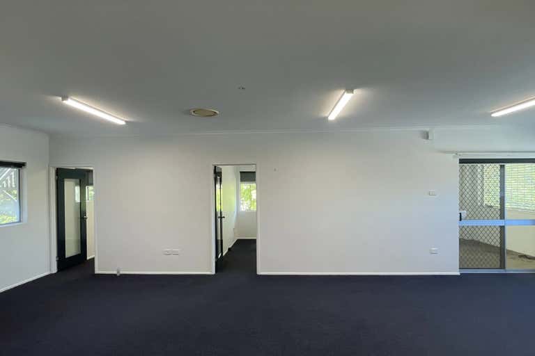 19D/15 Dennis Road Springwood QLD 4127 - Image 3